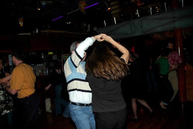 min 2005 12 04 sharkys 135